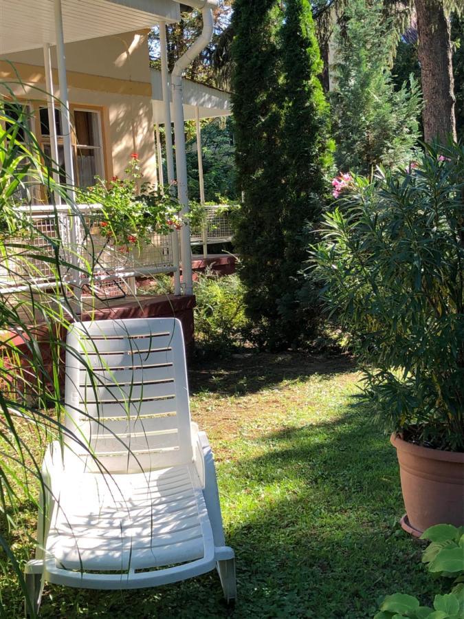 Szem-s Vendégház Balatonszárszó Exterior foto